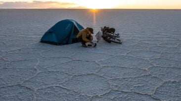 The Present 2023 adventure documentary featuring Dimitri Poffé cycling across South America in an award-winning short film